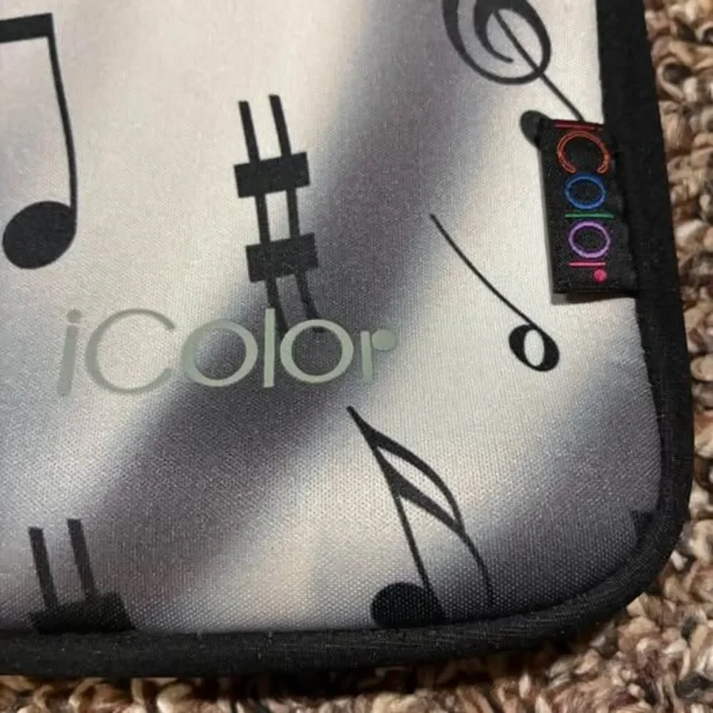 iColor Tablet/Small Laptop Sleeve Music Notes Black White Grey